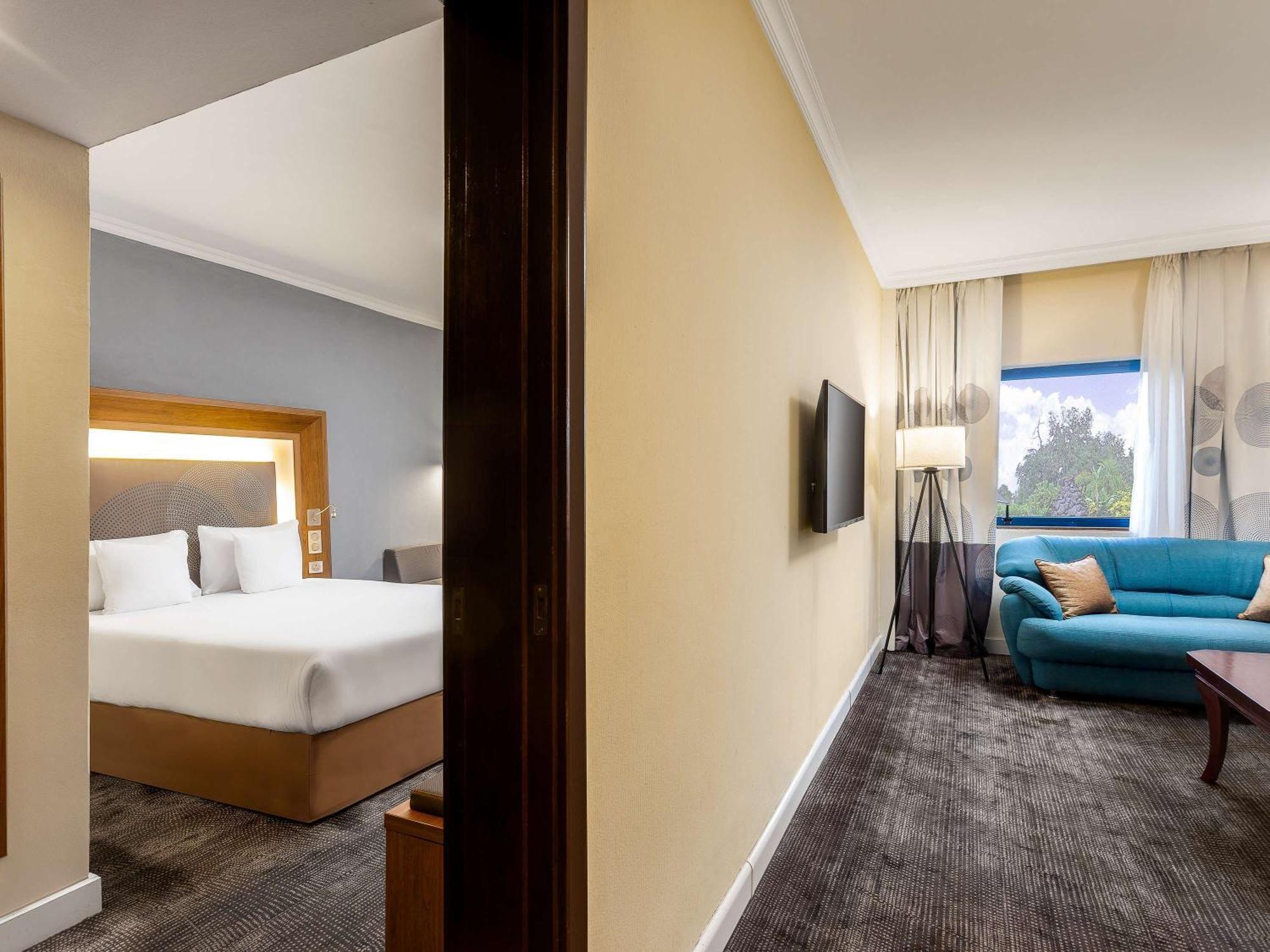 โนโวเทล พอร์ต ฮาร์คอร์ต Hotel พอร์ต ฮาร์คอร์ท ภายนอก รูปภาพ